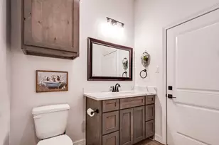 119 Bunker Hl Ct, Anahuac, TX 77514 - Photo 34