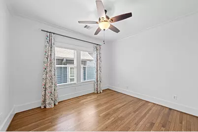 640 W 17th Street, Houston, TX 77008 - Photo 18