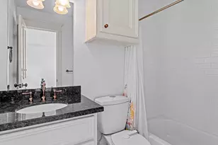 640 W 17th St, Houston, TX 77008 - Photo 22