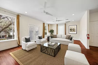 4011 Garrott Street, Houston, TX 77006 - Photo 8