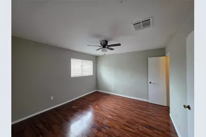 12722 Shannon Hills Drive, Houston, TX 77099 - Photo 4