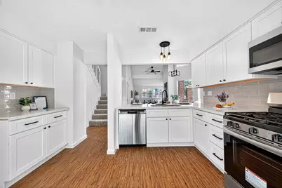 10726 Buffalo Bend Drive, Houston, TX 77064 - Photo 12