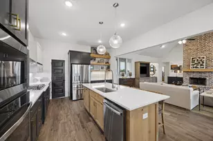 5050 Sophie Slansky Wy, Sealy, TX 77474 - Photo 16