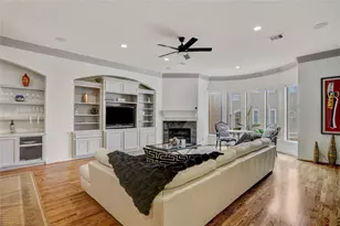 1815 Stacy Falls, Houston, TX 77008 - Photo 6