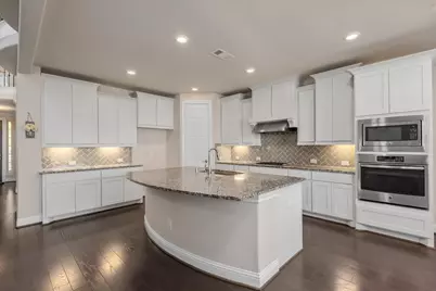 35 N Wheatleigh Drive, Tomball, TX 77375 - Photo 16