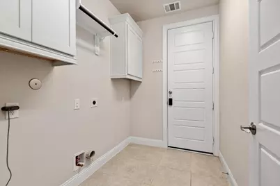 35 N Wheatleigh Drive, Tomball, TX 77375 - Photo 30