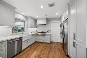 6151 Briar Rose Dr, Houston, TX 77057 - Photo 16