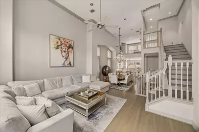 1515 Hyde Park Boulevard #24, Houston, TX 77006 - Photo 2