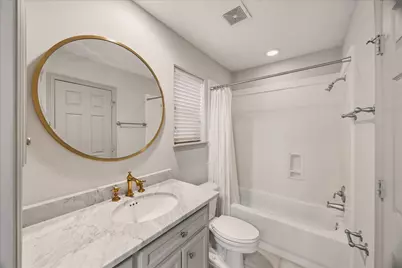 1515 Hyde Park Boulevard #24, Houston, TX 77006 - Photo 14