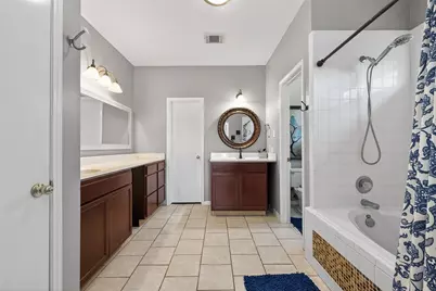 915 Highland Woods Dr, Highlands, TX 77562 - Photo 28