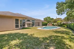 66 Blooming Grove Ln, Houston, TX 77077 - Photo 32