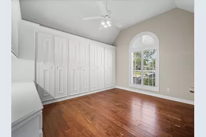 66 Blooming Grove Lane, Houston, TX 77077 - Photo 6
