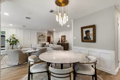21 Wakerobin Court, The Woodlands, TX 77380 - Photo 8