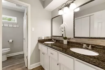 21 Wakerobin Court, The Woodlands, TX 77380 - Photo 46