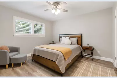 21 Wakerobin Court, The Woodlands, TX 77380 - Photo 44