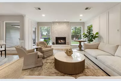 21 Wakerobin Court, The Woodlands, TX 77380 - Photo 6