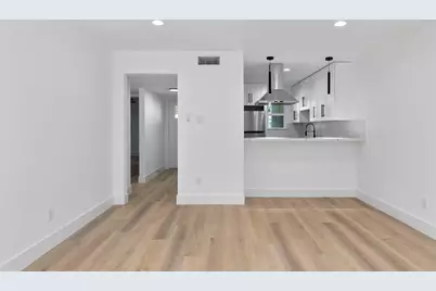 1514 Wirt Road #4, Houston, TX 77055 - Photo 12