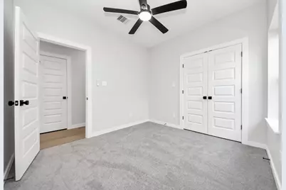 9826 Nedwald Street, Houston, TX 77029 - Photo 38
