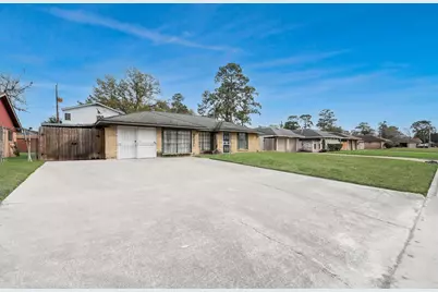 10340 Rebel Road, Houston, TX 77016 - Photo 6