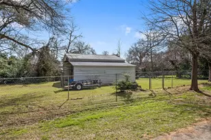 312 E Murchison St, Palestine, TX 75801 - Photo 12