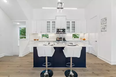 2122 Oatfield Drive, Houston, TX 77018 - Photo 12