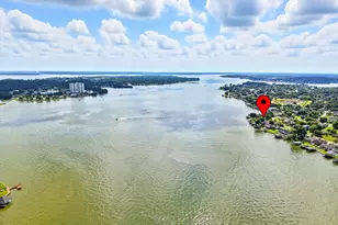 1046 Lake View Dr, Montgomery, TX 77356 - Photo 1