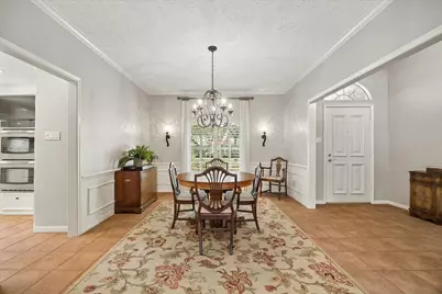 3007 W Steepbank Circle, Sugar Land, TX 77479 - Photo 8