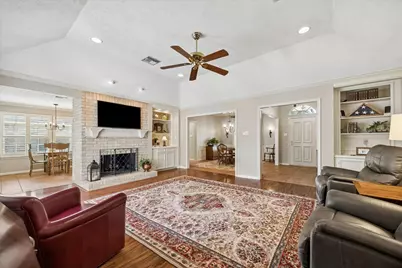 3007 W Steepbank Circle, Sugar Land, TX 77479 - Photo 12