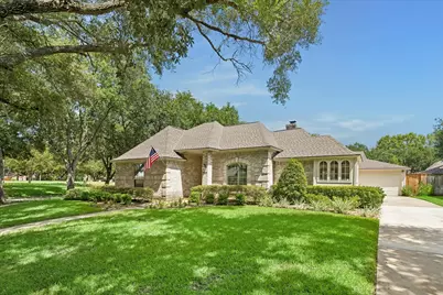 3007 W Steepbank Circle, Sugar Land, TX 77479 - Photo 2