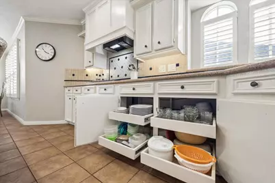3007 W Steepbank Circle, Sugar Land, TX 77479 - Photo 24