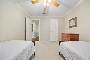 3007 W Steepbank Cir, Sugar Land, TX 77479 - Photo 38