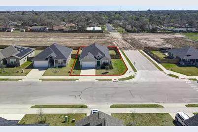 2406 Lightfoot Lane, Bryan, TX 77803 - Photo 2