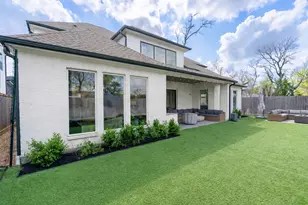 6626 Saxet St, Houston, TX 77055 - Photo 36