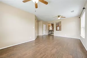 3722 Mystic Meadows Ln, Friendswood, TX 77546 - Photo 8