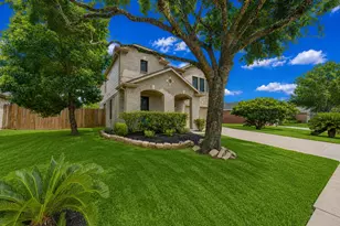 3722 Mystic Meadows Ln, Friendswood, TX 77546 - Photo 4