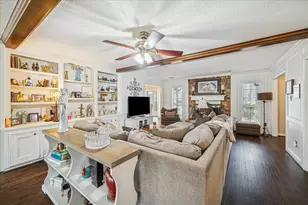 3506 Lost Lake Dr, Kingwood, TX 77339 - Photo 2