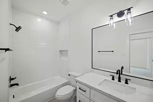 870 W Little York Rd, Houston, TX 77091 - Photo 32