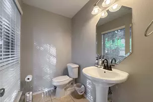 2023 Ruffian Ln, Stafford, TX 77477 - Photo 6