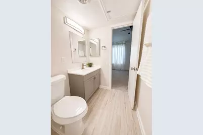 11710 Southlake Drive #47, Houston, TX 77077 - Photo 18