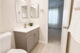 11710 Southlake Dr, Houston, TX 77077 - Photo 18
