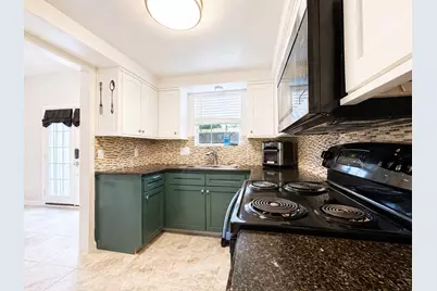 11710 Southlake Drive #47, Houston, TX 77077 - Photo 8