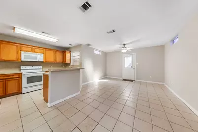 614 Foster Street, Tomball, TX 77375 - Photo 6