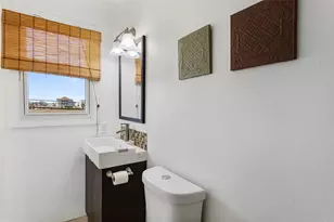 726 91st St, Galveston, TX 77554 - Photo 20