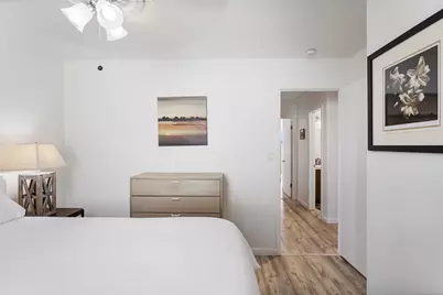 726 91st Street, Galveston, TX 77554 - Photo 16