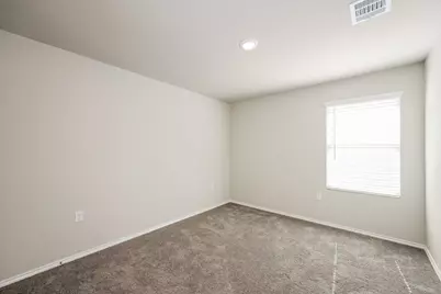 13411 Ashworth Boulevard, San Antonio, TX 78221 - Photo 10