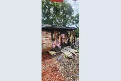 8719 James Lane, Hitchcock, TX 77563 - Photo 14