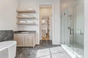 6911 Hartland Ave, Houston, TX 77055 - Photo 30