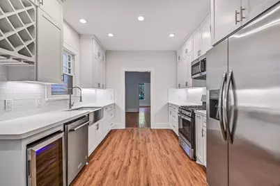 3921 Avenue P 1/2, Galveston, TX 77550 - Photo 14