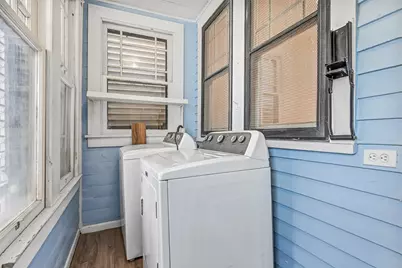 3921 Avenue P 1/2, Galveston, TX 77550 - Photo 16