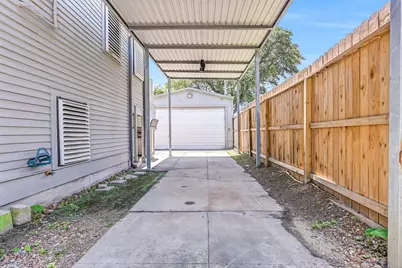 3921 Avenue P 1/2, Galveston, TX 77550 - Photo 30